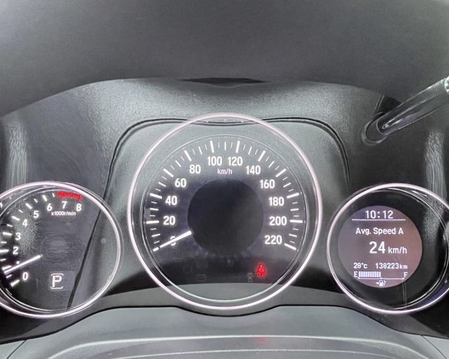 潔承汽車｜HR-V｜1.8｜S版｜省稅金｜原鈑件｜只跑13萬8｜可認證  第12張相片