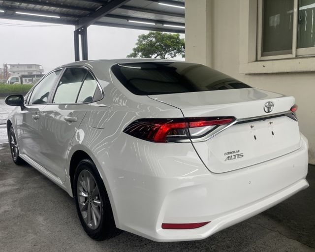 潔承汽車｜ALTIS｜1.8｜12代｜汽油｜免鑰匙｜安卓機｜認證車｜只跑5萬｜原廠保固中  第4張相片