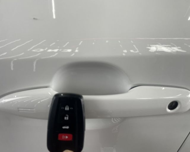 潔承汽車｜ALTIS｜1.8｜12代｜汽油｜免鑰匙｜安卓機｜認證車｜只跑5萬｜原廠保固中  第5張相片