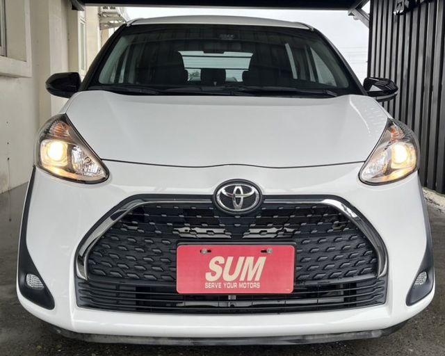 潔承汽車｜SIENTA｜1.8｜豪華版版｜5人座｜I key免鑰｜安卓機｜衛星導航｜倒車顯影｜原鈑件｜已認證  第1張相片