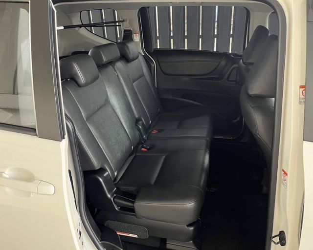 潔承汽車｜SIENTA｜1.8｜豪華版版｜5人座｜I key免鑰｜安卓機｜衛星導航｜倒車顯影｜原鈑件｜已認證  第13張相片