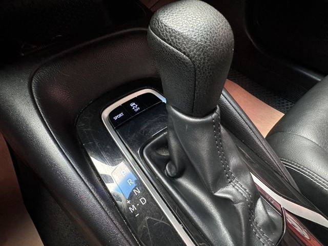 潔承汽車｜ALTIS｜1.8｜12代｜汽油版｜原鈑件｜實跑7萬5｜認證車  第8張相片