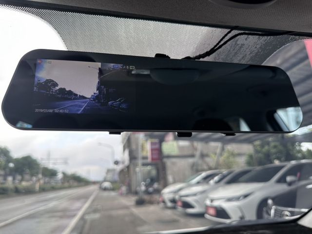 潔承汽車｜Picanto｜1.2｜GT-Line｜免鑰匙｜原鈑件｜實跑9萬｜已認證  第13張相片