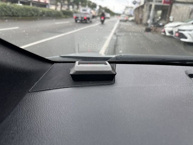 潔承汽車｜YARIS｜1.5｜經典版｜實跑10.5萬｜認證車  第6張相片