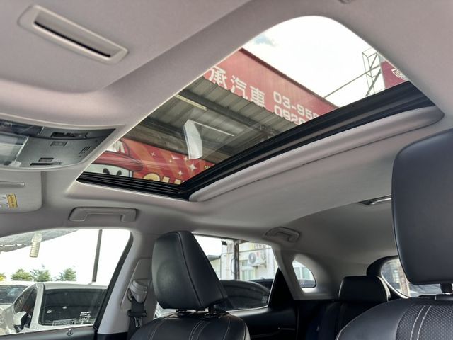 潔承汽車｜RX300｜2.0｜頂級版｜小改款｜衛星導航｜ACC跟車｜電動尾門｜原鈑件｜僅跑11萬5｜認證車  第6張相片