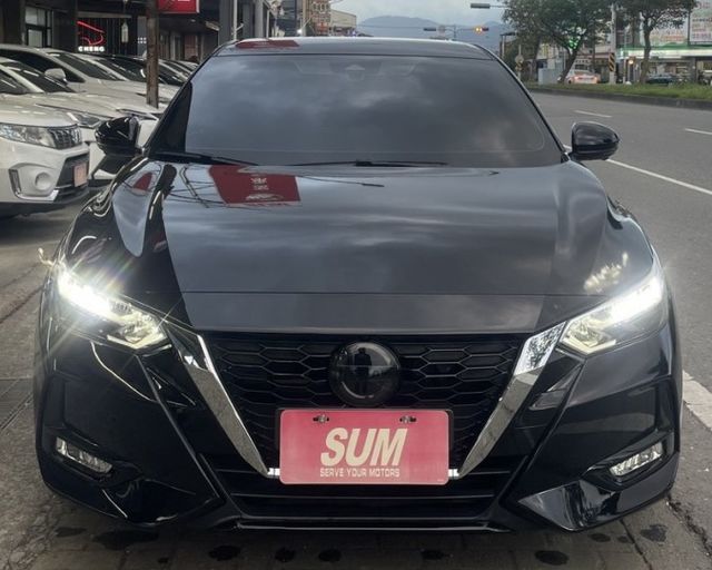 潔承汽車｜SENTRA｜1.6｜尊爵版｜一鍵啟動｜360環景｜Apple CarPlay｜ACC跟車｜僅跑4萬｜認證車  第1張相片