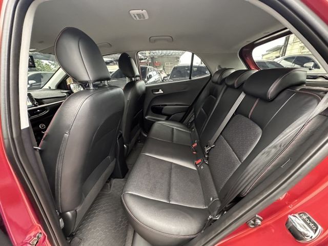 潔承汽車｜Picanto｜1.2｜GT-Line｜免鑰匙｜原鈑件｜實跑8萬1｜已認證  第16張相片