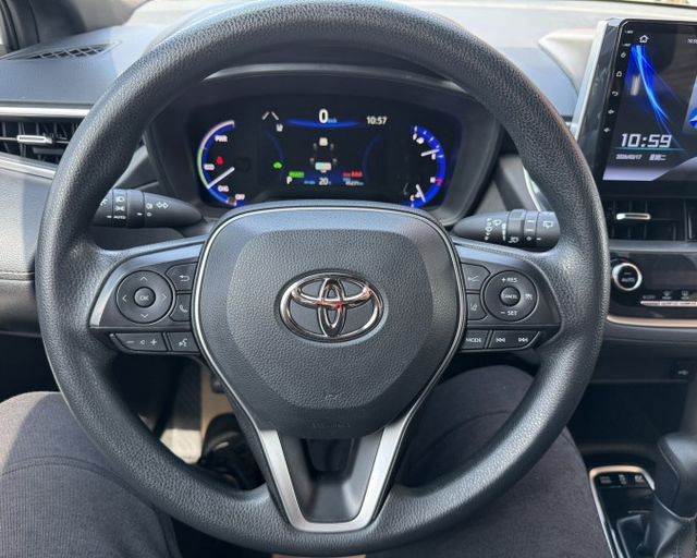 潔承汽車｜Corolla Cross｜Hybrid｜豪華版｜1.8｜安卓主機｜原鈑件｜僅跑4萬5｜認證車  第6張相片