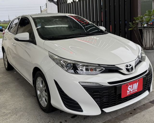 潔承汽車｜Yaris｜1.5｜安卓主機｜衛星導航｜倒車顯影｜僅跑9萬6｜認證車  第2張相片