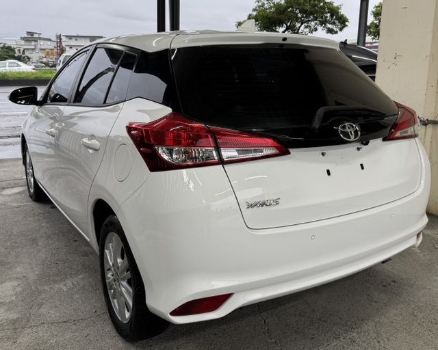 潔承汽車｜Yaris｜1.5｜安卓主機｜衛星導航｜倒車顯影｜僅跑9萬6｜認證車  第4張相片