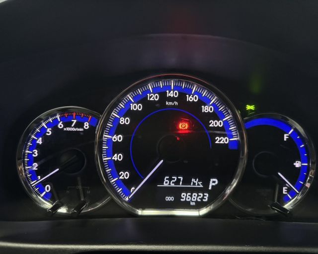 潔承汽車｜Yaris｜1.5｜安卓主機｜衛星導航｜倒車顯影｜僅跑9萬6｜認證車  第7張相片