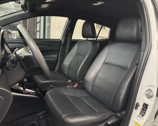 潔承汽車｜Yaris｜1.5｜安卓主機｜衛星導航｜倒車顯影｜僅跑9萬6｜認證車  第8張相片