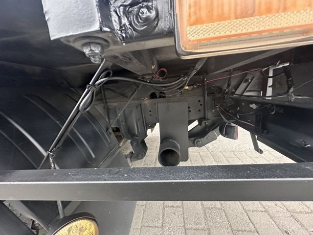 潔承汽車｜堅達｜四期｜11尺半｜柴油｜3.0｜手排｜升降尾門｜原鈑件｜只跑13萬｜YES認證  第14張相片