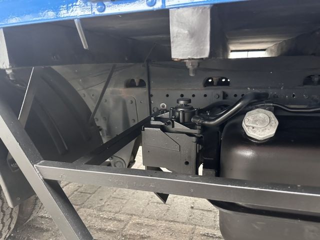 潔承汽車｜堅達｜四期｜11尺半｜柴油｜3.0｜手排｜升降尾門｜原鈑件｜只跑13萬｜YES認證  第17張相片