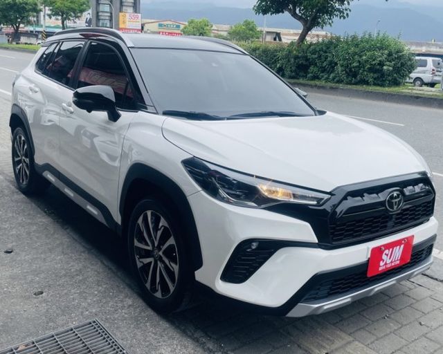 潔承汽車｜Corolla Cross｜汽油｜GR版｜1.8｜I key｜衛星導航｜360環景｜原鈑件｜只跑3萬2｜認證車  第2張相片