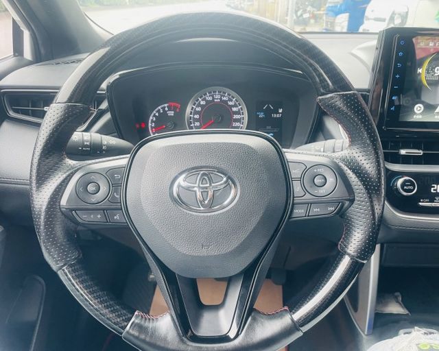 潔承汽車｜Corolla Cross｜汽油｜GR版｜1.8｜I key｜衛星導航｜360環景｜原鈑件｜只跑3萬2｜認證車  第9張相片