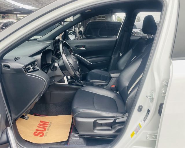 潔承汽車｜Corolla Cross｜汽油｜GR版｜1.8｜I key｜衛星導航｜360環景｜原鈑件｜只跑3萬2｜認證車  第11張相片