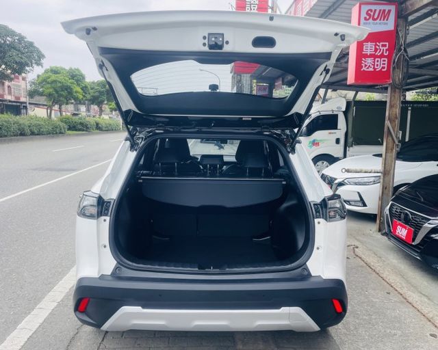 潔承汽車｜Corolla Cross｜汽油｜GR版｜1.8｜I key｜衛星導航｜360環景｜原鈑件｜只跑3萬2｜認證車  第17張相片