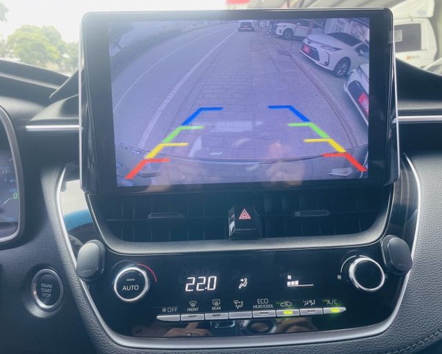 潔承汽車｜ALTIS｜1.8｜12代｜汽油版｜I key｜安卓主機｜衛星導航｜ACC跟車｜原鈑件｜只跑7萬｜認證車  第6張相片