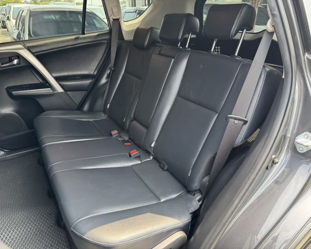 潔承汽車｜RAV4｜2.0｜豪華版｜小改款｜I key｜衛星導航｜倒車顯影｜駕駛座電動椅｜實跑16萬｜認證車  第11張相片