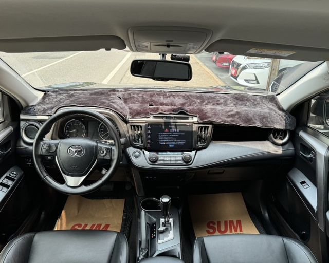 潔承汽車｜RAV4｜2.0｜豪華版｜小改款｜I key｜衛星導航｜倒車顯影｜駕駛座電動椅｜實跑16萬｜認證車  第12張相片
