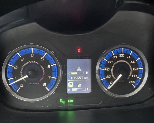 潔承汽車｜ZINGER｜2.4｜精緻版｜安卓主機｜倒車顯影｜盲點偵測｜實跑10.5萬｜車況已查定  第9張相片