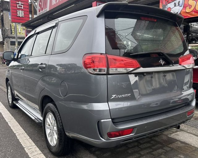 潔承汽車｜ZINGER｜2.4｜旗艦影音版｜原廠影音｜衛星導航｜倒車顯影｜定速｜原鈑件｜認證車  第4張相片