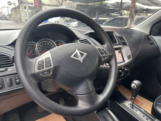 潔承汽車｜ZINGER｜2.4｜旗艦影音版｜原廠影音｜衛星導航｜倒車顯影｜定速｜原鈑件｜認證車  第7張相片