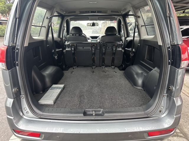 潔承汽車｜ZINGER｜2.4｜旗艦影音版｜原廠影音｜衛星導航｜倒車顯影｜定速｜原鈑件｜認證車  第16張相片