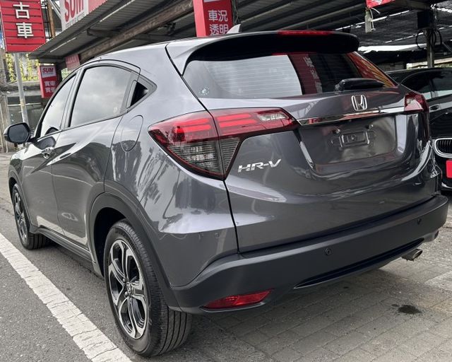 潔承汽車｜HR-V｜1.8｜S版｜I key免鑰｜衛星導航｜倒車顯影｜定速系統｜僅跑10萬｜認證車  第4張相片