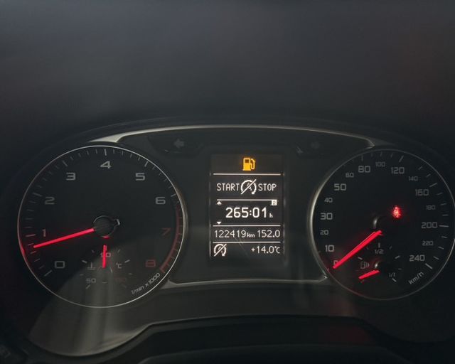 潔承汽車｜A1｜Sportback｜1.4｜倒車顯影｜換檔快撥｜原鈑件｜僅跑12.2萬｜認證車  第7張相片