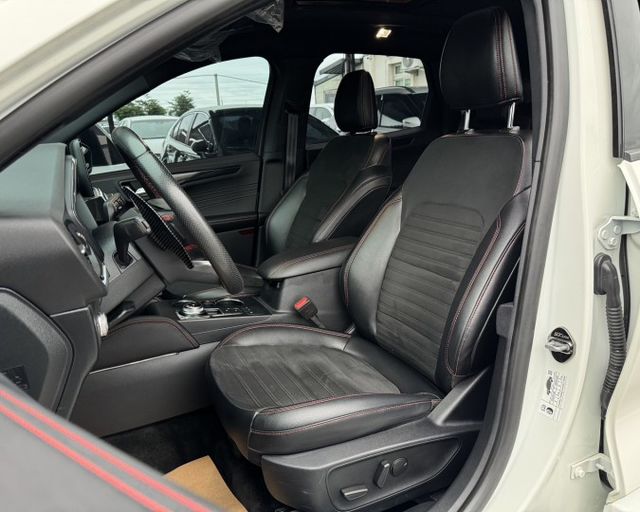 潔承汽車｜KUGA｜2.0｜ST-Line｜AWD｜全景天窗｜盲點偵測｜B&O音響｜ACC跟車｜僅跑7萬3｜認證車  第13張相片
