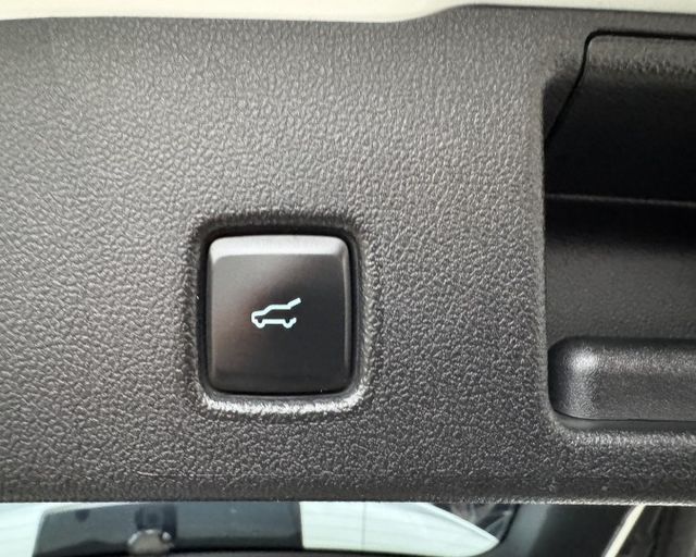 潔承汽車｜KUGA｜2.0｜ST-Line｜AWD｜全景天窗｜盲點偵測｜B&O音響｜ACC跟車｜僅跑7萬3｜認證車  第19張相片