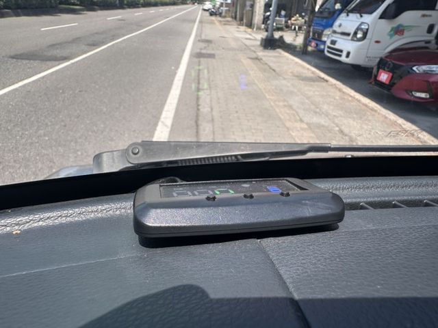 潔承汽車｜菱利｜A180｜1.5｜原廠8人座｜自排｜盲點偵測｜原鈑件｜僅跑8萬3｜認證車  第10張相片