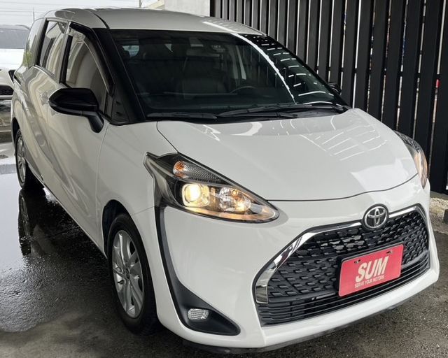 潔承汽車｜SIENTA｜1.8｜豪華版版｜5人座｜I key免鑰｜安卓機｜衛星導航｜倒車顯影｜原鈑件｜已認證  第2張相片