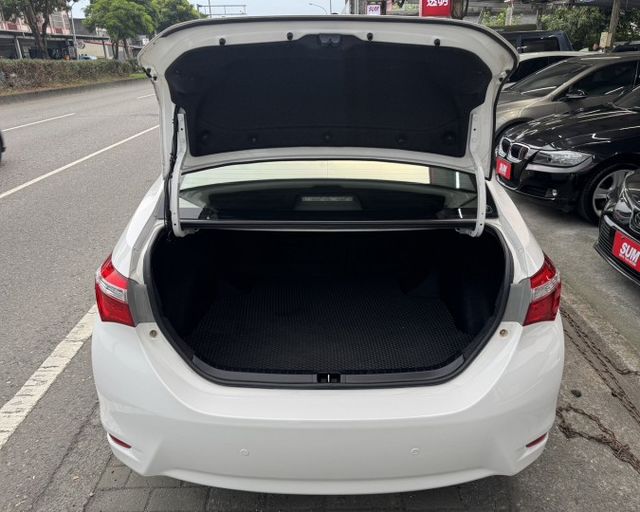 潔承汽車｜ALTIS｜1.8｜Safety+版｜I key摸門｜衛星導航｜實跑20.2萬｜認證車  第15張相片