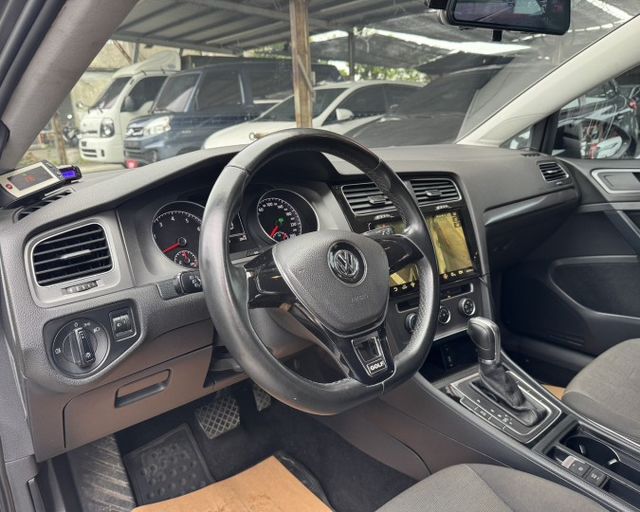 潔承汽車｜GOLF｜1.2｜TSI｜安卓主機｜衛星導航｜倒車顯影｜360度環景｜原鈑件｜認證車  第8張相片