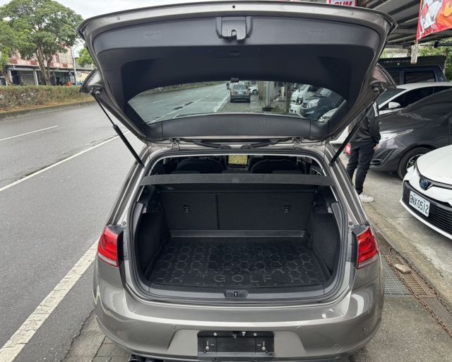 潔承汽車｜GOLF｜1.2｜TSI｜安卓主機｜衛星導航｜倒車顯影｜360度環景｜原鈑件｜認證車  第15張相片