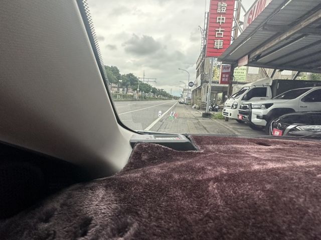 潔承汽車｜ALTIS｜1.8｜11.5代｜豪華版｜安卓主機｜衛星導航｜倒車顯影｜定速｜原鈑件｜只跑11.2萬｜可認證  第8張相片