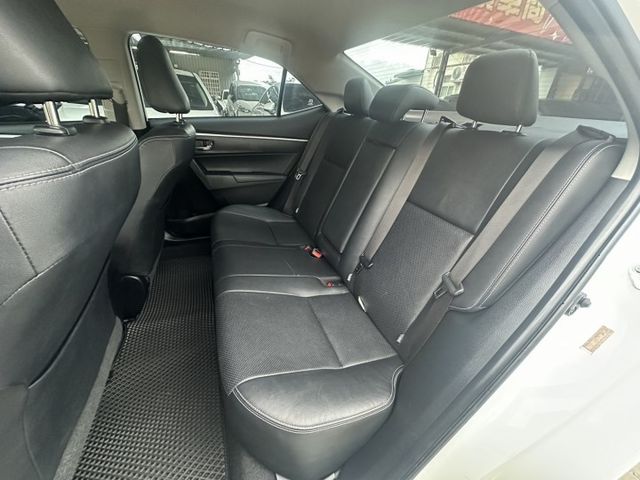 潔承汽車｜ALTIS｜1.8｜11.5代｜豪華版｜安卓主機｜衛星導航｜倒車顯影｜定速｜原鈑件｜只跑11.2萬｜可認證  第13張相片