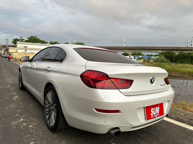 市場稀缺四門Coupe BMW 640GC F06型第二代 ✓記憶座椅 ✓HID頭燈✓全景天窗 ✓定速 ✓倒車顯影  第14張相片