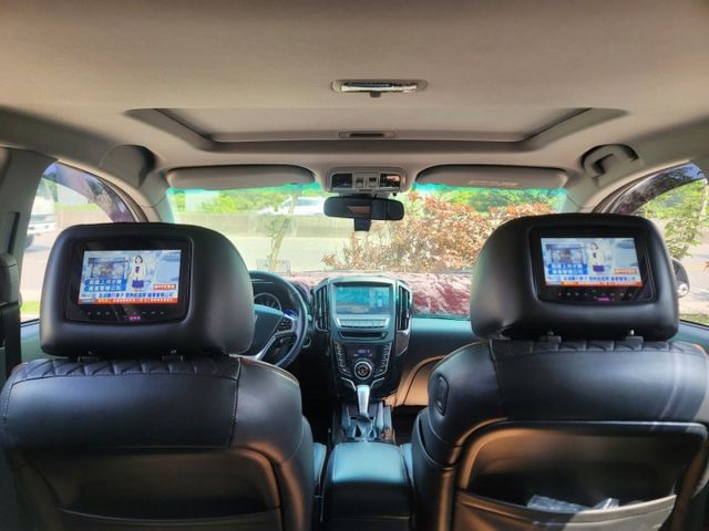 ☑實車實價 ☑優質休旅 ☑低里程 ☑配備滿 新引擎 更省油 車況優質無待修 空間、配備都滿滿  第15張相片