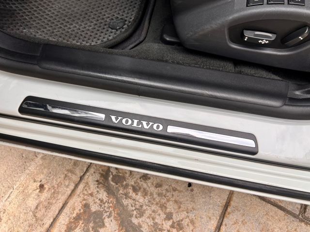 V60 D3 柴油版 ☑原版件美車 ☑車況優質無待修 ☑里程保證 ☑實車在庫 盲點偵測 定速 雙電動椅  第10張相片
