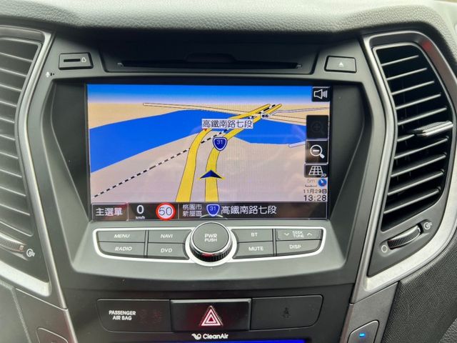 超省油休旅車 ☑5+2 ☑柴油 ☑無待修 ☑尊爵款  全景天窗 環景影像 iKEY  第10張相片