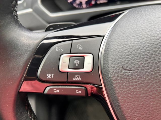 400TDI CP值超高的柴油 R-LINE版 ACC跟車  App-Connect 聲控導航 感應式尾門  第11張相片