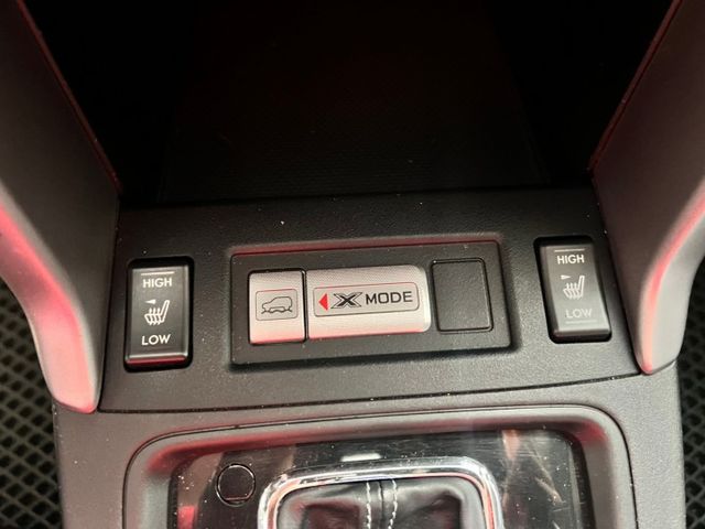 頂級XT-P 天窗 電動尾門 雙冷熱椅 胎壓偵測器 抬頭顯示器 定速 免鑰匙 聯網影音  第16張相片