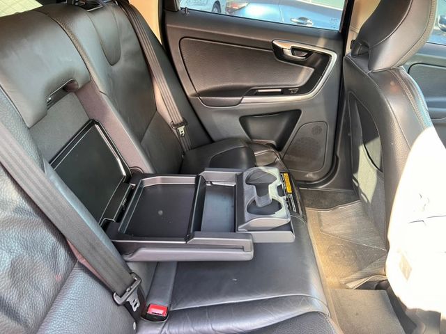XC60 T5 2.0渦輪 前車主超顧車 ☑原版件 ☑無待修 ☑里程保證 ☑車況透明  第6張相片