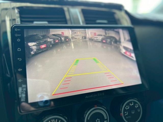2020 典藏款 ☑代步首選 ☑小車好用 ☑輪胎剛換，CP值高，大螢幕車機 Carplay 倒車顯影 導航 氣氛燈  第13張相片