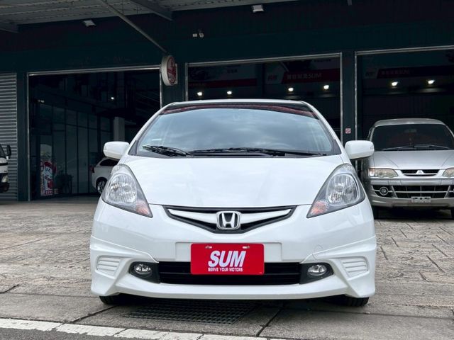 2010年 FIT VTI-S版 ☑稀有低里程 ☑原版件 極品美車,代步車,小車首選 倒車顯影,倒車雷達,衛星導航,電折  第3張相片