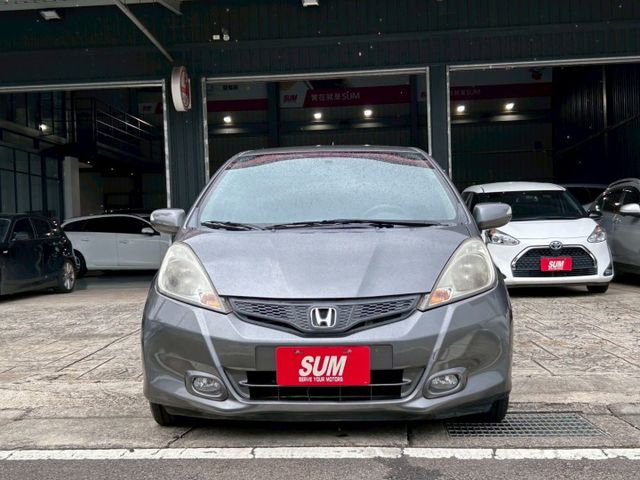 1.5 VTI-S版｜五門代步小車｜年份新、里程低｜代步、新鮮人首選｜換檔撥片、定速巡航  第2張相片